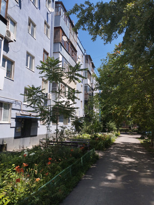 Продам двухкомнатную (2-комн.) квартиру, 50 лет СССР ул, 5, Волгодонск г