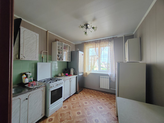 Продам двухкомнатную (2-комн.) квартиру, Ленинградский пр-кт, 16, Нижний Тагил г