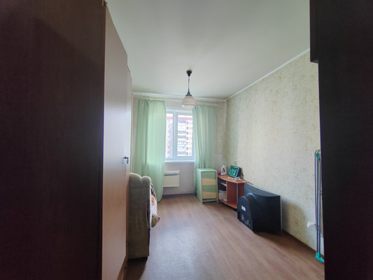 Продам двухкомнатную (2-комн.) квартиру, Ленинградский пр-кт, 16, Нижний Тагил г