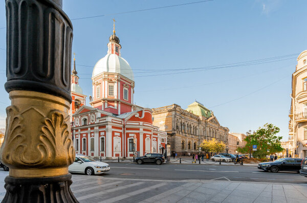 Продам трехкомнатную (3-комн.) квартиру, Гангутская ул, 18, Санкт-Петербург г