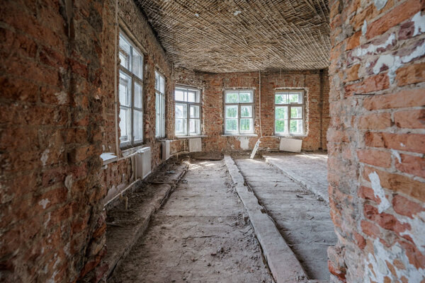 Продам трехкомнатную (3-комн.) квартиру, Гангутская ул, 18, Санкт-Петербург г
