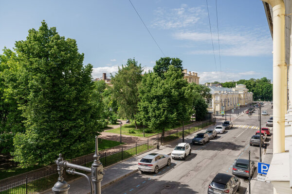 Продам трехкомнатную (3-комн.) квартиру, Гангутская ул, 18, Санкт-Петербург г