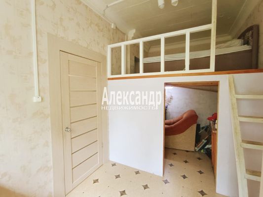 Продам двухкомнатную (2-комн.) квартиру, Рубежная ул, 35, Выборг г