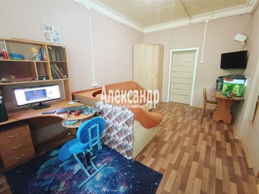 Продам двухкомнатную (2-комн.) квартиру, Рубежная ул, 35, Выборг г