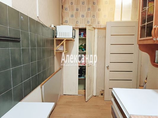 Продам двухкомнатную (2-комн.) квартиру, Рубежная ул, 35, Выборг г