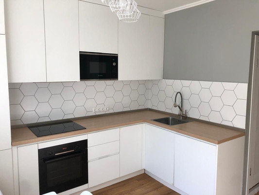 Продам двухкомнатную (2-комн.) квартиру, Скобелевская ул, 10, Москва г