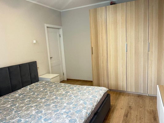 Продам двухкомнатную (2-комн.) квартиру, Скобелевская ул, 10, Москва г