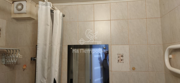 Продам однокомнатную (1-комн.) квартиру, 40 лет Победы ул, 9, Балашиха г