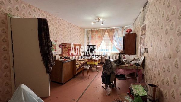 Продам однокомнатную (1-комн.) квартиру, Юбилейная ул, 5, Кирпичное п