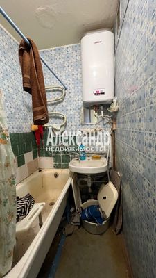Продам однокомнатную (1-комн.) квартиру, Юбилейная ул, 5, Кирпичное п