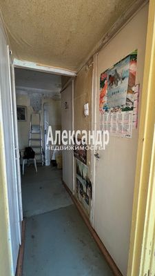 Продам однокомнатную (1-комн.) квартиру, Юбилейная ул, 5, Кирпичное п