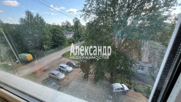 Продам однокомнатную (1-комн.) квартиру, Юбилейная ул, 5, Кирпичное п