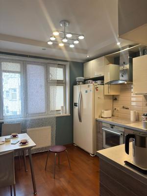 Продам многокомнатную квартиру, Дмитровское ш, 165Дк2, Москва г