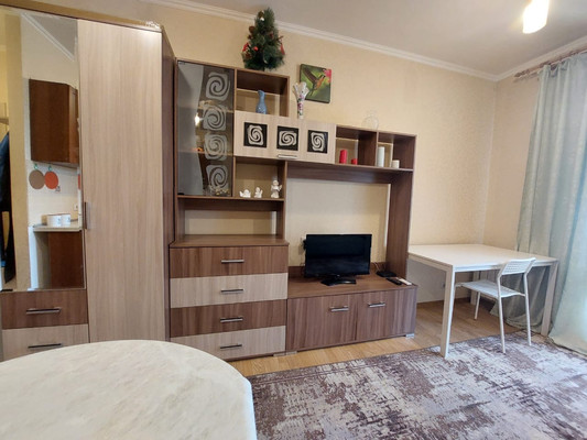 Продам однокомнатную (1-комн.) квартиру, Сухановская ул, 10, Лопатино рп