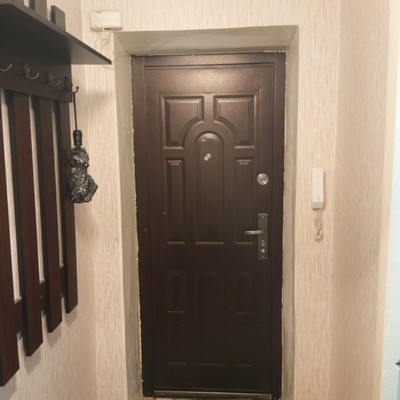 Продам трехкомнатную (3-комн.) квартиру, Краснооктябрьская ул, 34, Майкоп г