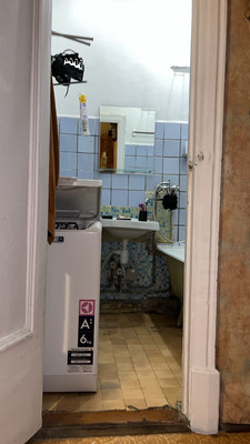 Продам комнату в 2-комн. квартире, Гороховский пер, 9, Москва г