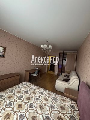 Продам однокомнатную (1-комн.) квартиру, Просвещения пр-кт, 15, Санкт-Петербург г