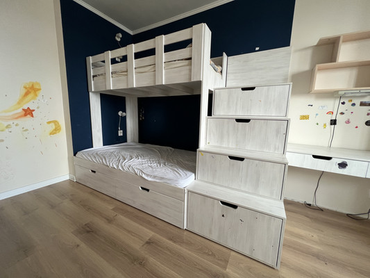 Продам трехкомнатную (3-комн.) квартиру, Окулова ул, 62, Пермь г