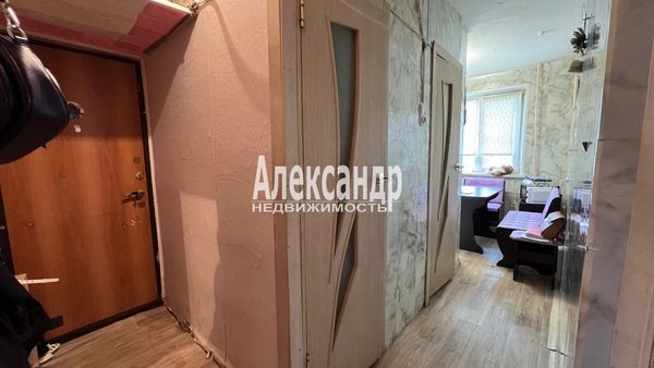 Продам трехкомнатную (3-комн.) квартиру, Гарькавого ул, 16, Светогорск г