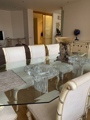 Продам трехкомнатную (3-комн.) квартиру, Красная Пресня ул, 21, Москва г