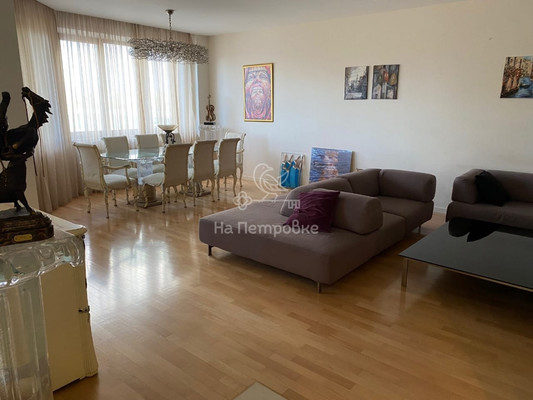 Продам трехкомнатную (3-комн.) квартиру, Красная Пресня ул, 21, Москва г