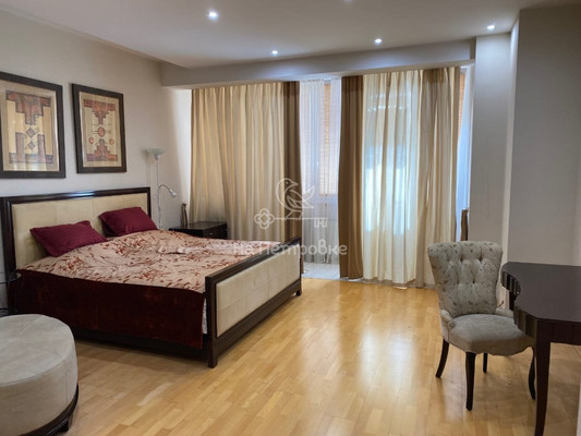 Продам трехкомнатную (3-комн.) квартиру, Красная Пресня ул, 21, Москва г