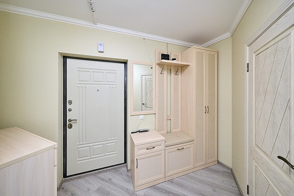 Продам однокомнатную (1-комн.) квартиру, Авиаторов Балтики пр-кт, 11к1, Мурино п