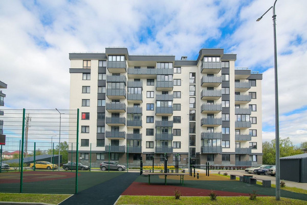 Продам однокомнатную (1-комн.) квартиру, Большая Окружная 3-я ул, 243, Калининград г