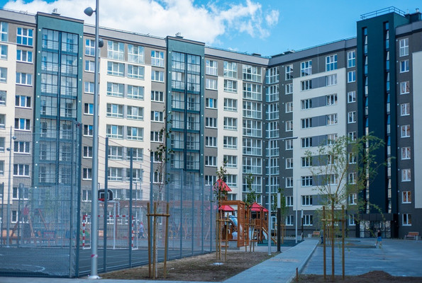 Продам двухкомнатную (2-комн.) квартиру, Новгородская ул, 3Ак6, Калининград г