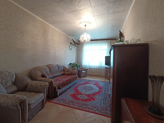 Продам трехкомнатную (3-комн.) квартиру, Крупской ул, 8к1, Москва г