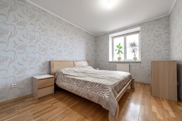 Продам трехкомнатную (3-комн.) квартиру, Вешняковская ул, 3к1, Москва г