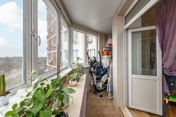 Продам трехкомнатную (3-комн.) квартиру, Вешняковская ул, 3к1, Москва г
