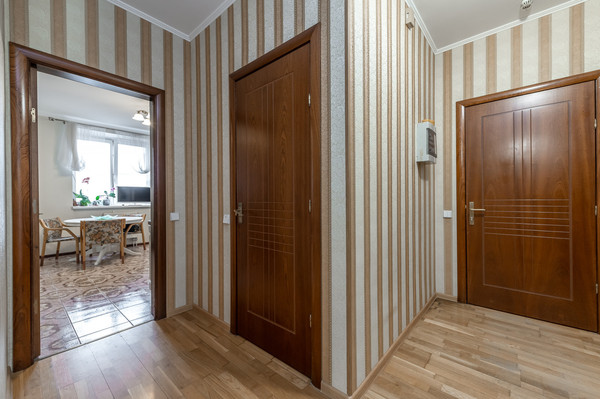 Продам трехкомнатную (3-комн.) квартиру, Вешняковская ул, 3к1, Москва г