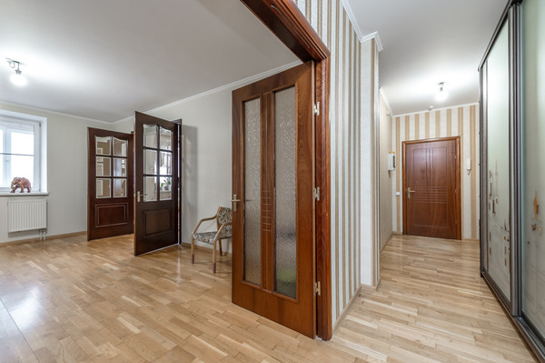 Продам трехкомнатную (3-комн.) квартиру, Вешняковская ул, 3к1, Москва г
