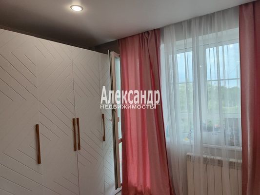 Продам двухкомнатную (2-комн.) квартиру, 13, Оржицы д