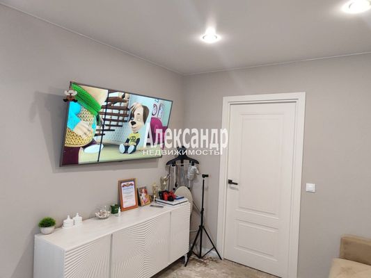 Продам двухкомнатную (2-комн.) квартиру, 13, Оржицы д