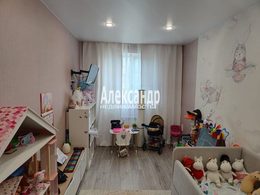 Продам двухкомнатную (2-комн.) квартиру, 13, Оржицы д