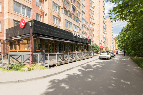 Продам трехкомнатную (3-комн.) квартиру, Кирова ул, 30, Батайск г