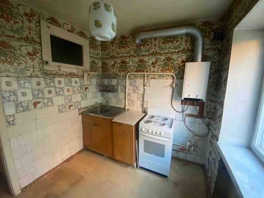Продам двухкомнатную (2-комн.) квартиру, Хлебозаводская ул, 4, Люберцы г