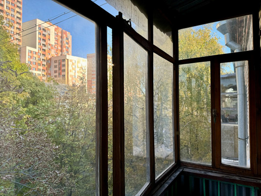 Продам двухкомнатную (2-комн.) квартиру, Хлебозаводская ул, 4, Люберцы г
