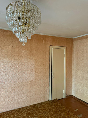 Продам двухкомнатную (2-комн.) квартиру, Хлебозаводская ул, 4, Люберцы г