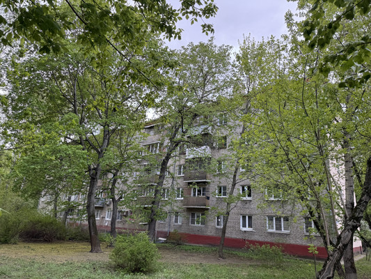 Продам двухкомнатную (2-комн.) квартиру, Хлебозаводская ул, 4, Люберцы г