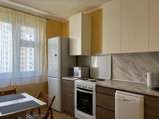 Сдам двухкомнатную (2-комн.) квартиру, Ленинградское ш, 108к2, Москва г