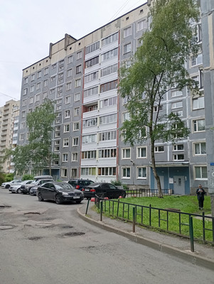 Продам трехкомнатную (3-комн.) квартиру, Северный пр-кт, 24к3, Санкт-Петербург г