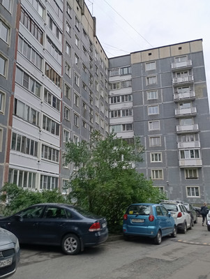 Продам трехкомнатную (3-комн.) квартиру, Северный пр-кт, 24к3, Санкт-Петербург г