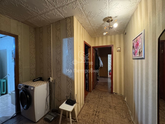 Продам трехкомнатную (3-комн.) квартиру, 40 лет Победы ул, 4, Балашиха г