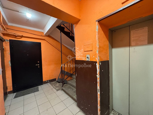Продам трехкомнатную (3-комн.) квартиру, 40 лет Победы ул, 4, Балашиха г