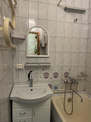 Продам двухкомнатную (2-комн.) квартиру, Кондратьевский пр-кт, 81к1, Санкт-Петербург г