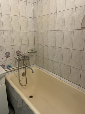 Продам двухкомнатную (2-комн.) квартиру, Кондратьевский пр-кт, 81к1, Санкт-Петербург г