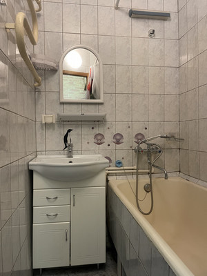 Продам двухкомнатную (2-комн.) квартиру, Кондратьевский пр-кт, 81к1, Санкт-Петербург г